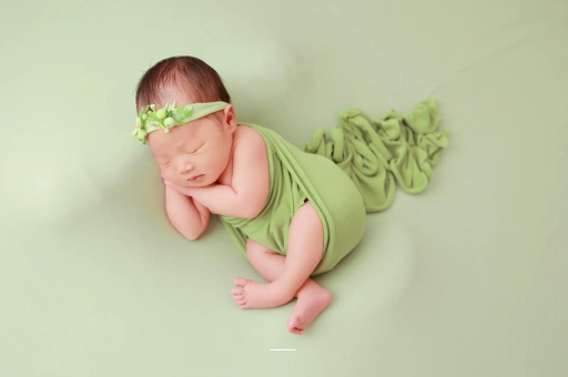 扬州宝宝边吃边拉正常吗